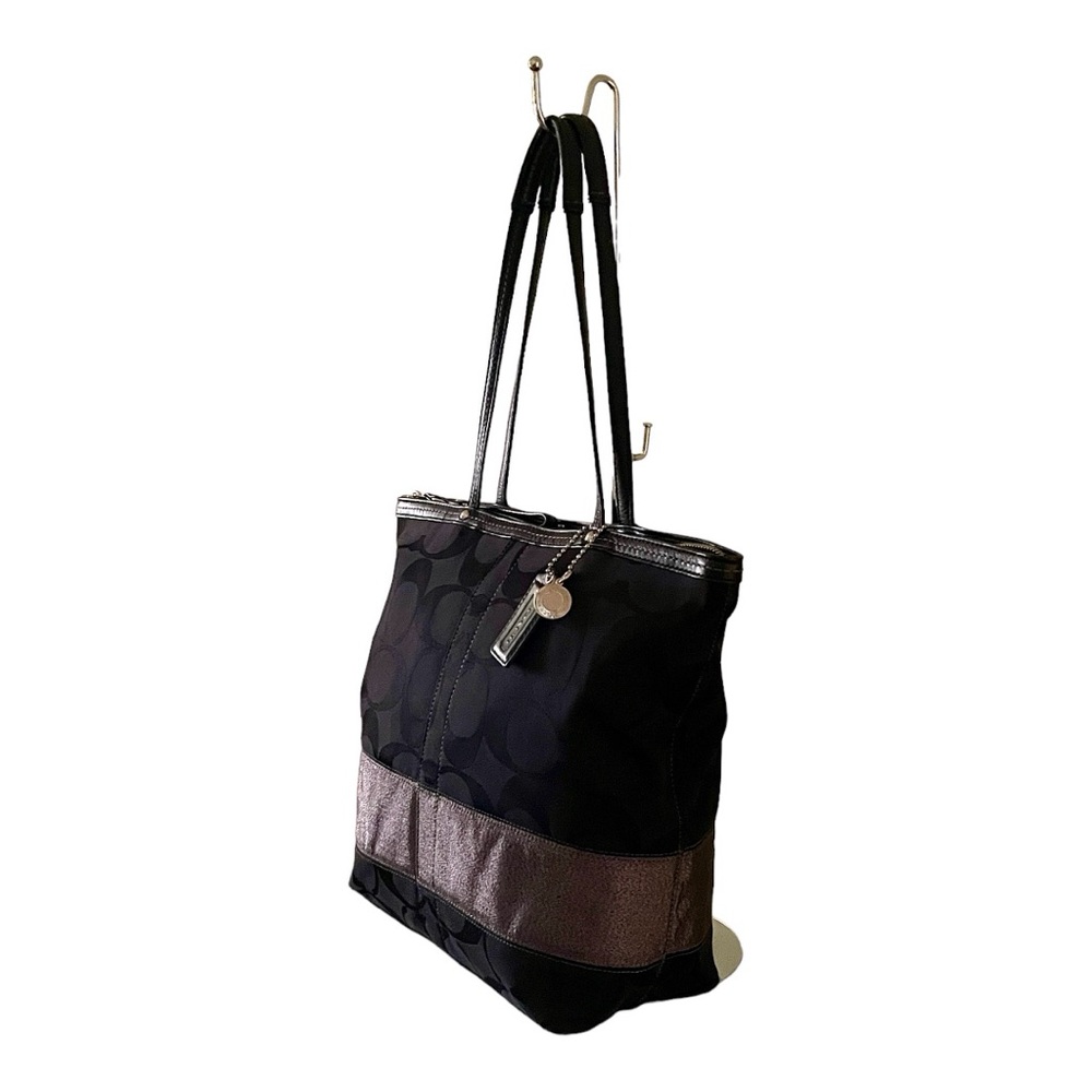 EUC Coach Tote - Picture 5 of 16